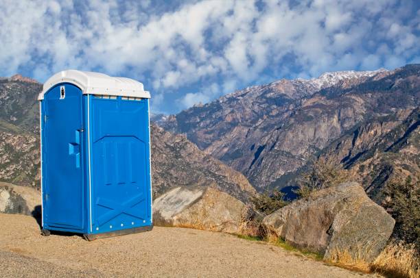 Portable Toilet Options We Offer in Collinsville, TX